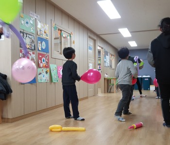 2017년 프론티어-풍선아트 8차 봉사활동 이미지